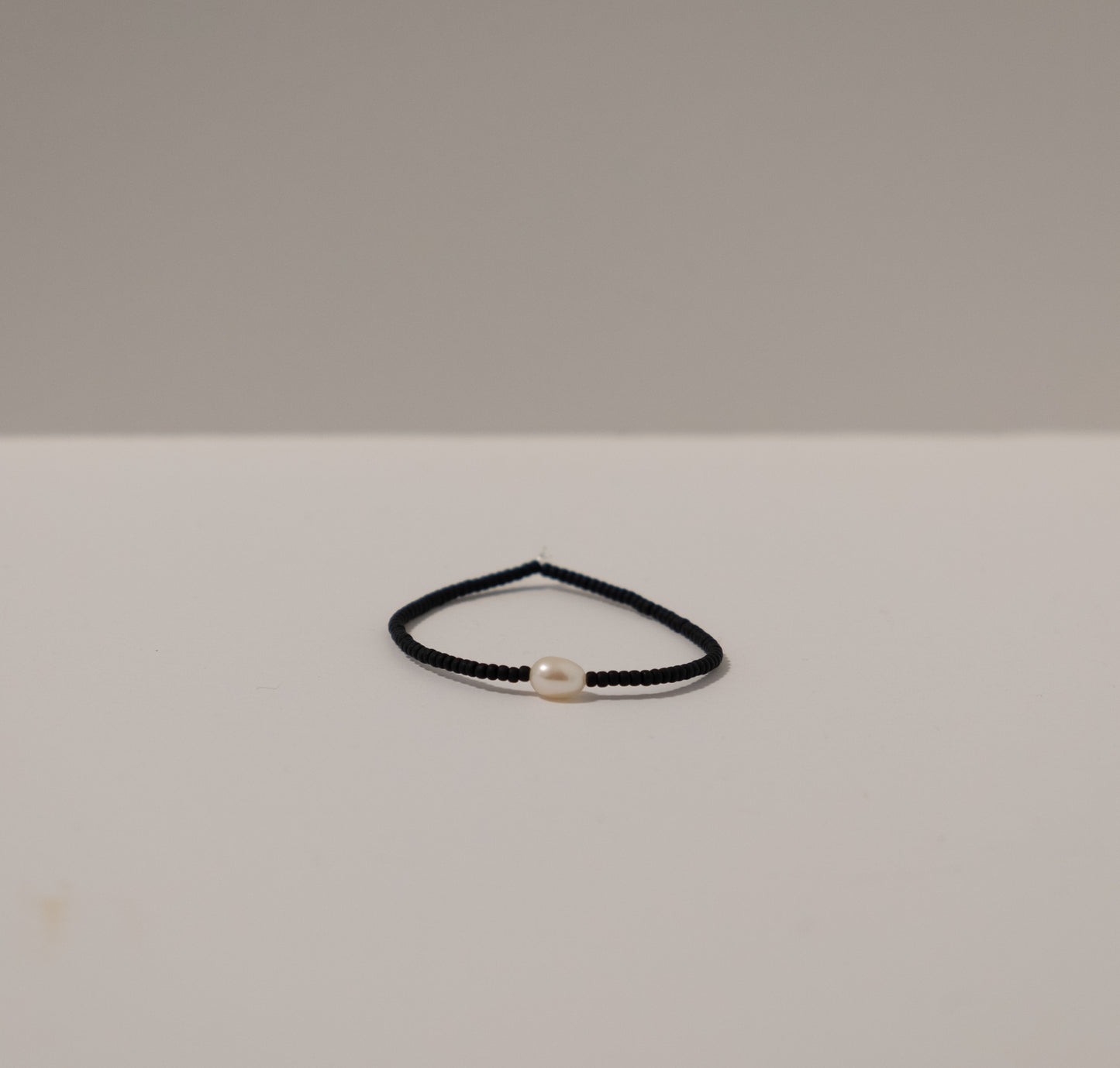 Single Pearl Bracelet